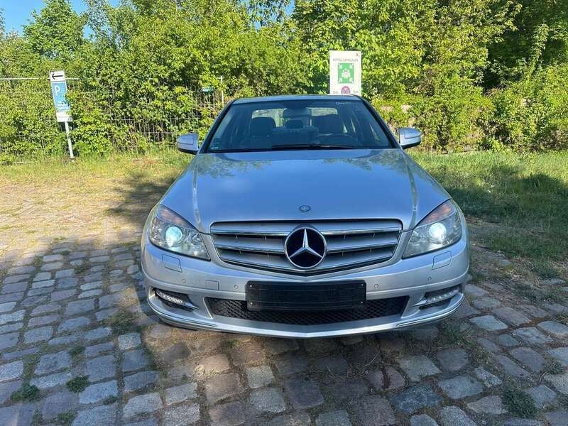 Iridiumsilber metalliclack Gebraucht 2007 Mercedes C220 Limousine | 3.499 € (Superpreis) - Bild 1/4