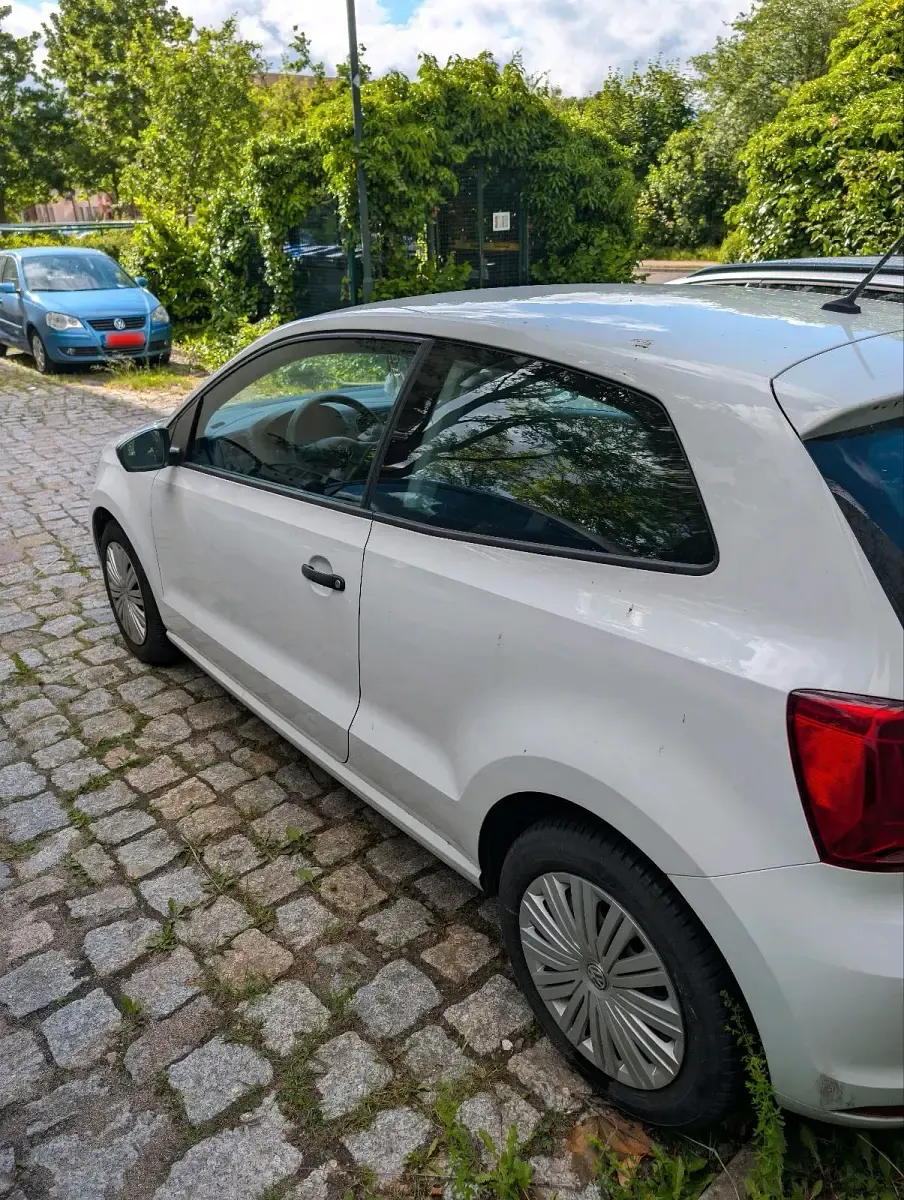 Gebraucht VW Polo 60 PS (44 kW) 2017 Weiß Kleinwagen