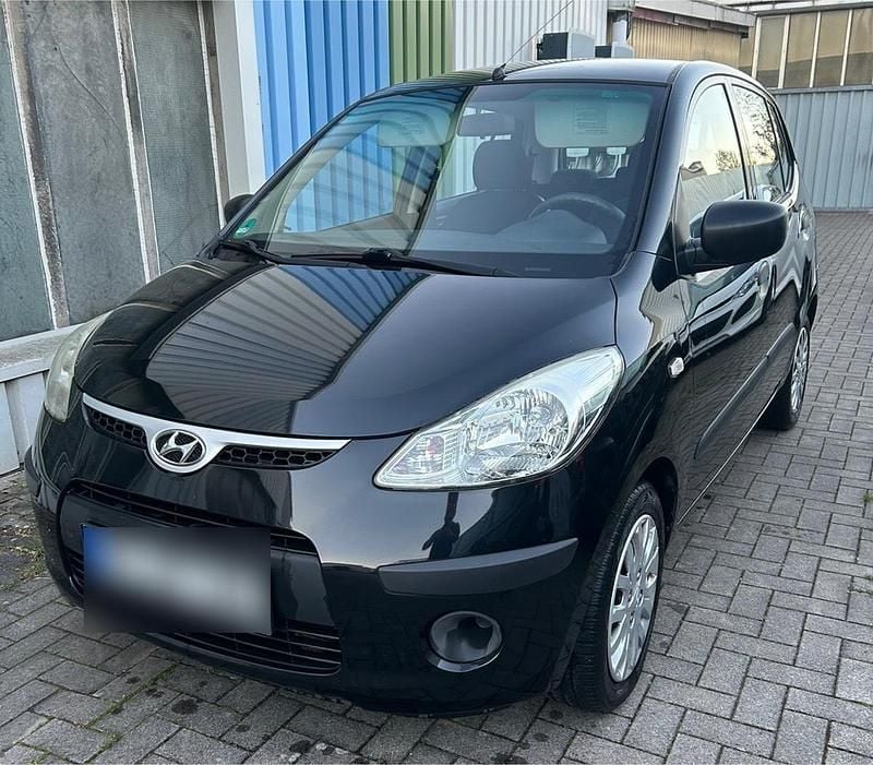 Gebraucht Hyundai i10 67 PS (49 kW) 2010 Schwarz Kleinwagen