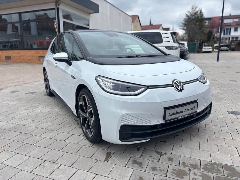Gebraucht VW ID.3 Pro Performance 150 kW (204 PS) 2022 Weiß Kleinwagen