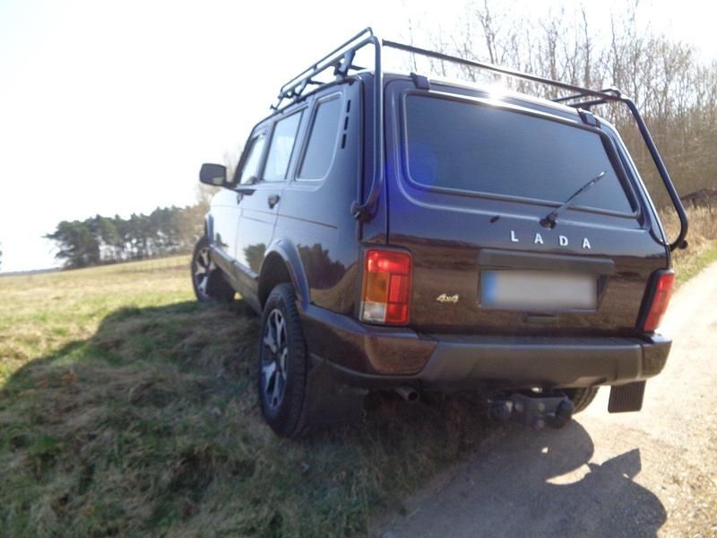 Gebraucht Lada Urban 83 PS (61 kW) 2020 Violet SUV