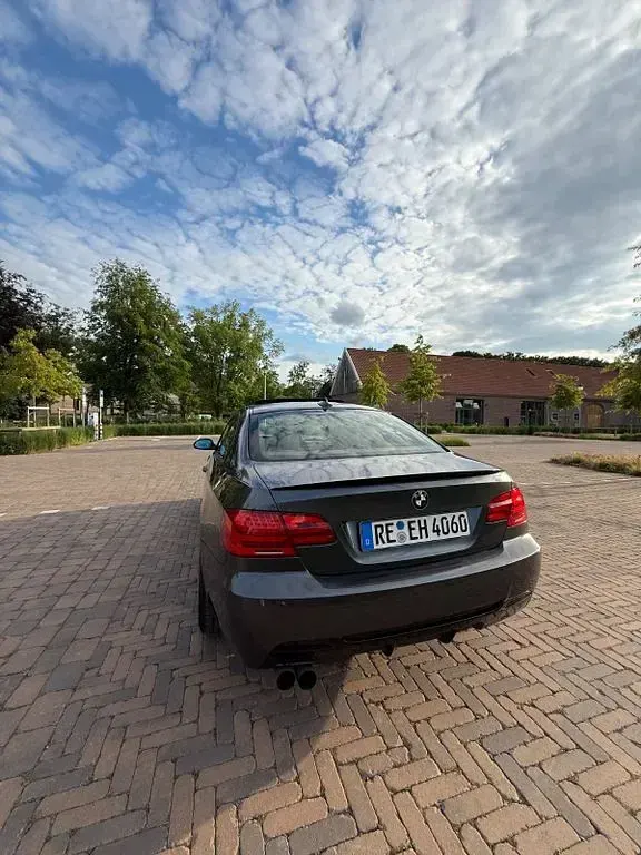 Gebraucht BMW 330 Performance 272 PS (200 kW) 2006 Grau Coupé
