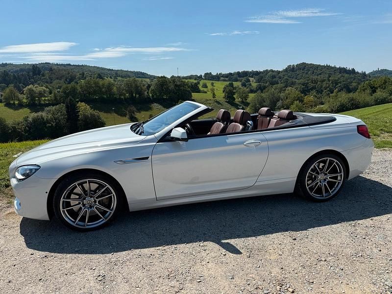 Weiß Gebraucht 2012 BMW 650 Cabriolet Cabrio | 24.200 € (Guter Preis) - Bild 1/4