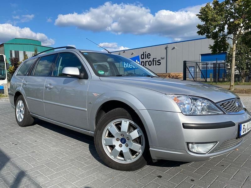 Silber Gebraucht 2005 Ford Mondeo Ghia Kombi | 2.350 € (Fairer Preis) - Bild 1/4