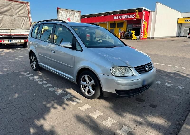Silber Gebraucht 2004 VW Touran Van / Kleinbus | 1.850 € (Guter Preis) - Bild 1/4