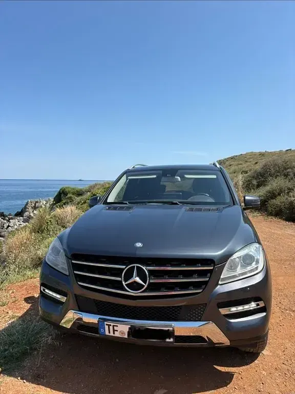 Gebraucht Mercedes ML350 258 PS (189 kW) 2015 Grau SUV