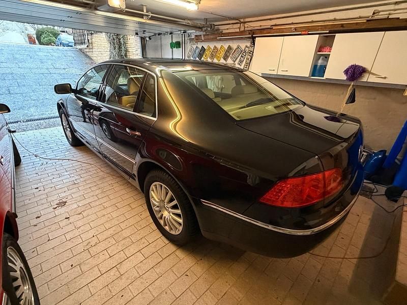 Gebraucht VW Phaeton 240 PS (176 kW) 2005 Schwarz Limousine
