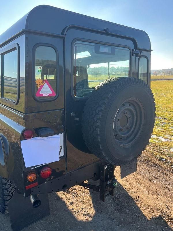 Gebraucht Land Rover Defender S 122 PS (89 kW) 2010 Schwarz Kombi