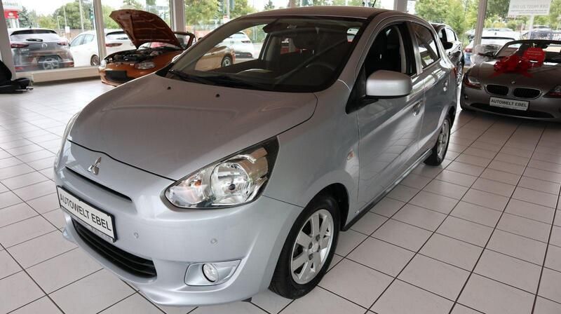 Silber Gebraucht 2015 Mitsubishi Space Star Kleinwagen | 7.910 € (Etwas zu teuer) - Bild 1/4