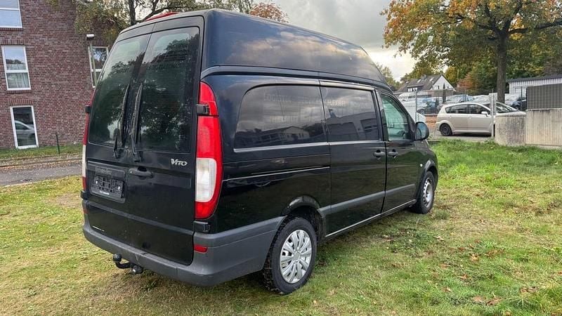 Gebraucht Mercedes Vito 150 PS (110 kW) 2006 Schwarz Van