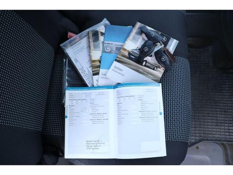 Gebraucht Mercedes Sprinter 163 PS (119 kW) 2010 Arktikweiss Van