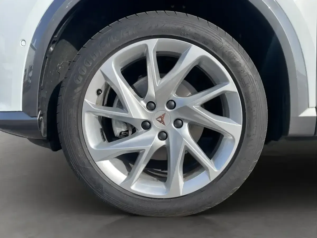 Gebraucht Cupra Formentor 150 PS (110 kW) 2024 Nevada weiß SUV