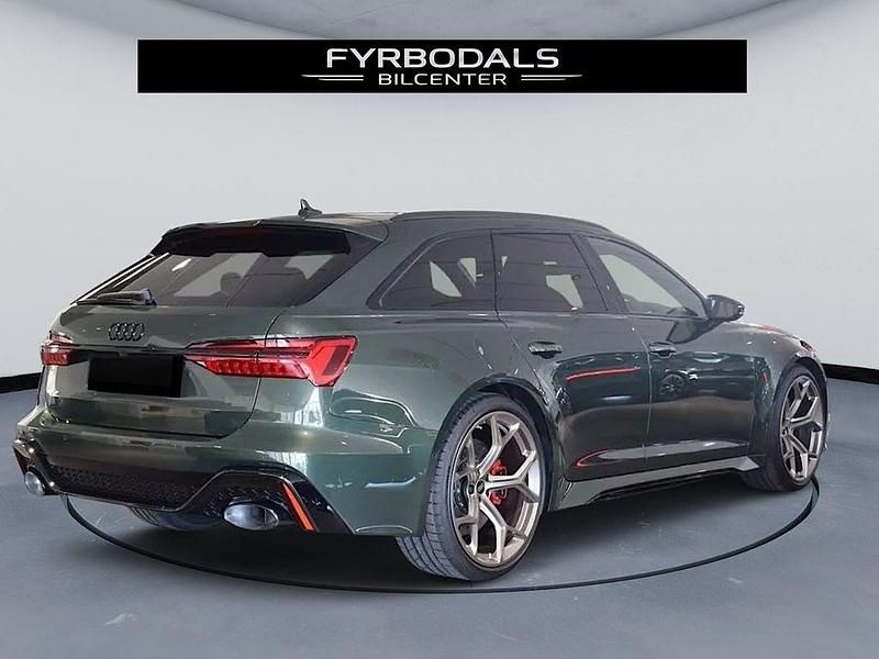 Neu Audi RS6 Performance 630 PS (463 kW) 2025 Grün Limousine