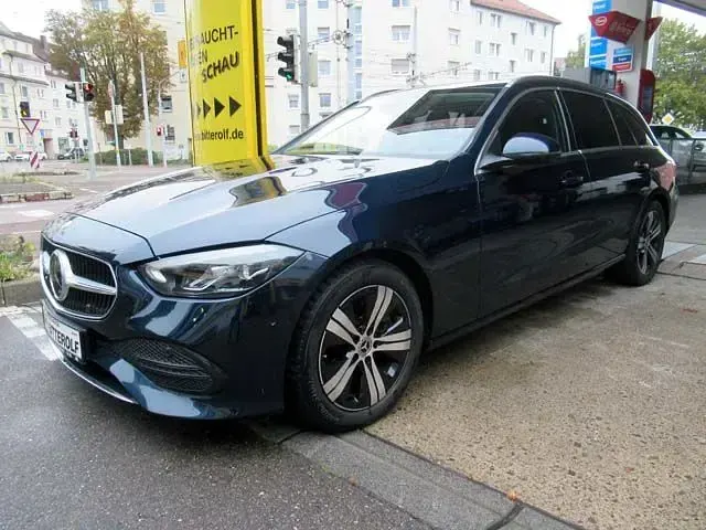 Gebraucht Mercedes 220 200 PS (147 kW) 2022 Blau Limousine