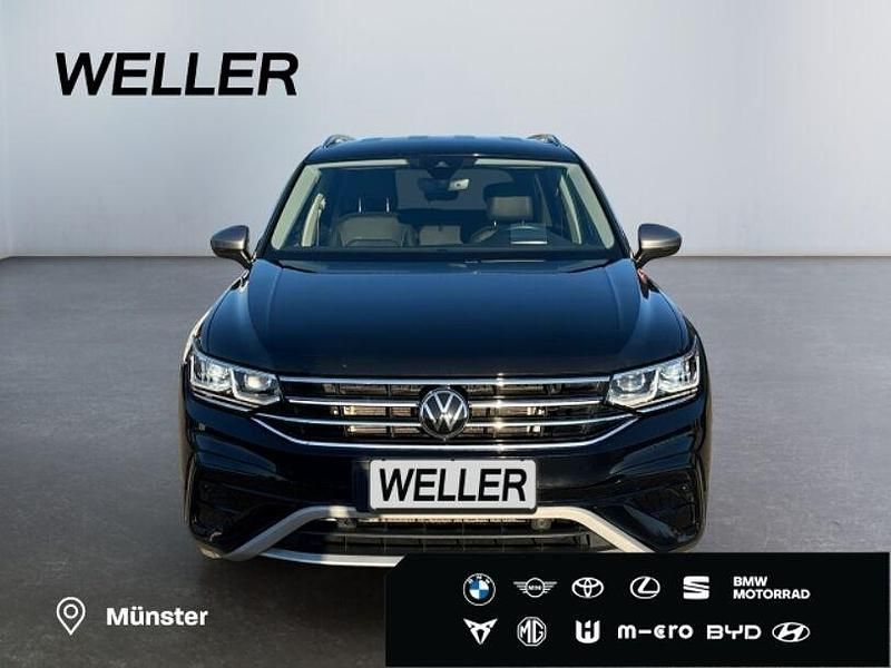 Gebraucht VW Tiguan Allspace Elegance 245 PS (180 kW) 2021 Schwarz SUV