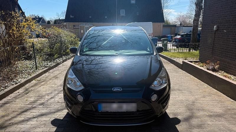 Usata Ford S-MAX 160 CV (117 kW) 2014 Nero Monovolume