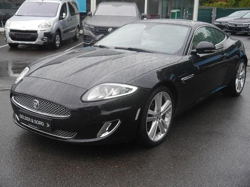 Grau Gebraucht 2013 Jaguar XK Coupé | 21.990 € (Guter Preis) - Bild 1/4