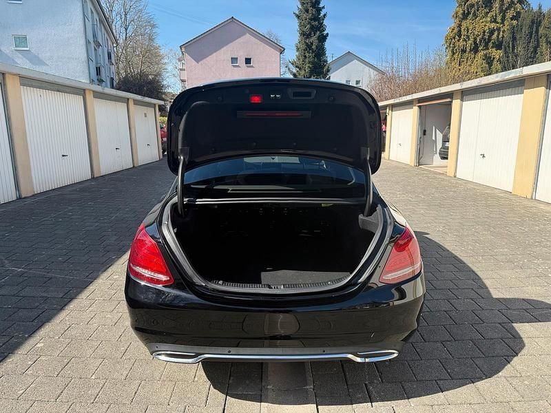 Gebraucht Mercedes C250 204 PS (150 kW) 2014 Schwarz Limousine