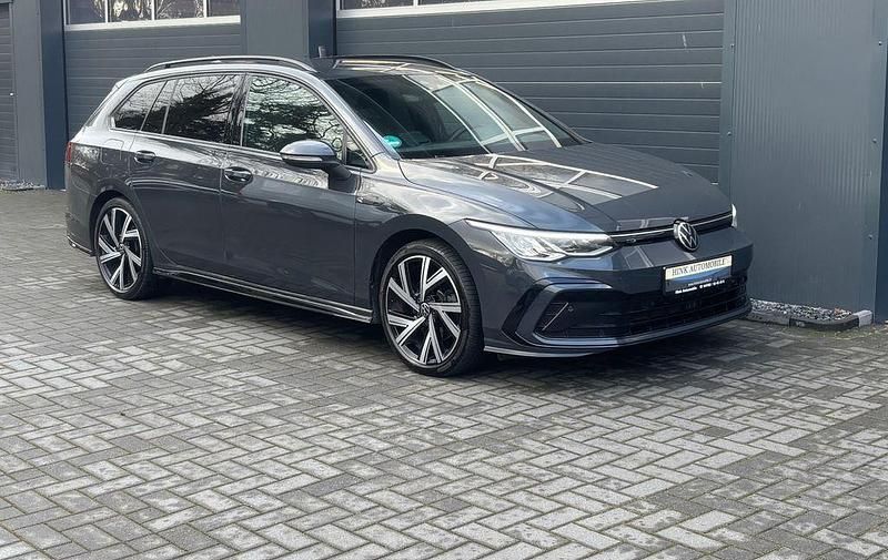 Gebraucht VW Golf VIII R-line 150 PS (110 kW) 2022 Grau Kombi