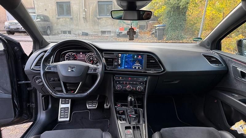 Gebraucht Cupra Leon 300 PS (220 kW) 2018 Schwarz Limousine