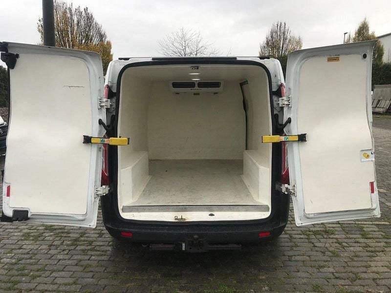 Usata Ford Transit Custom 125 CV (91 kW) 2015 Bianco Monovolume
