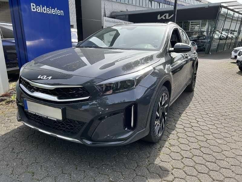 Grau Neu 2025 Kia XCeed Platinum SUV | 32.155 € (Guter Preis) - Bild 1/4