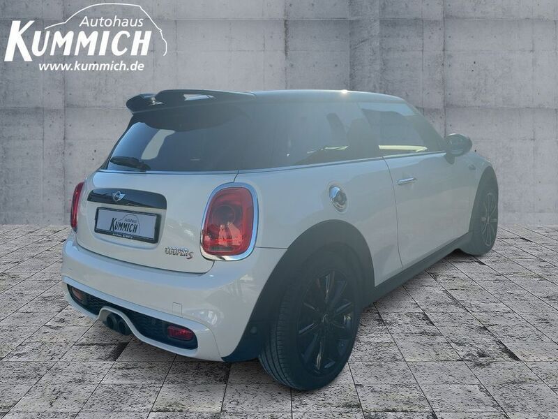 Gebraucht Mini Cooper S Chili 192 PS (141 kW) 2016 Beige Kleinwagen