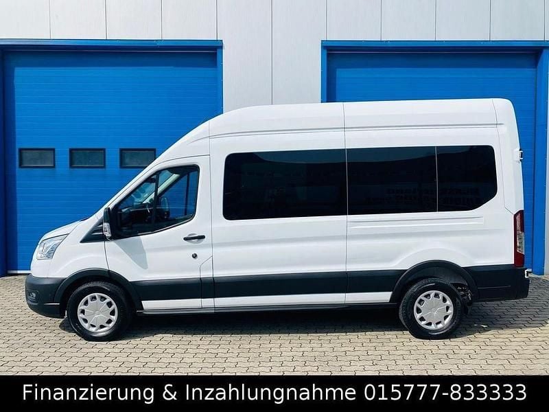 Weiß Gebraucht 2019 Ford Transit Van / Kleinbus | 25.900 € (Teuer) - Bild 1/4