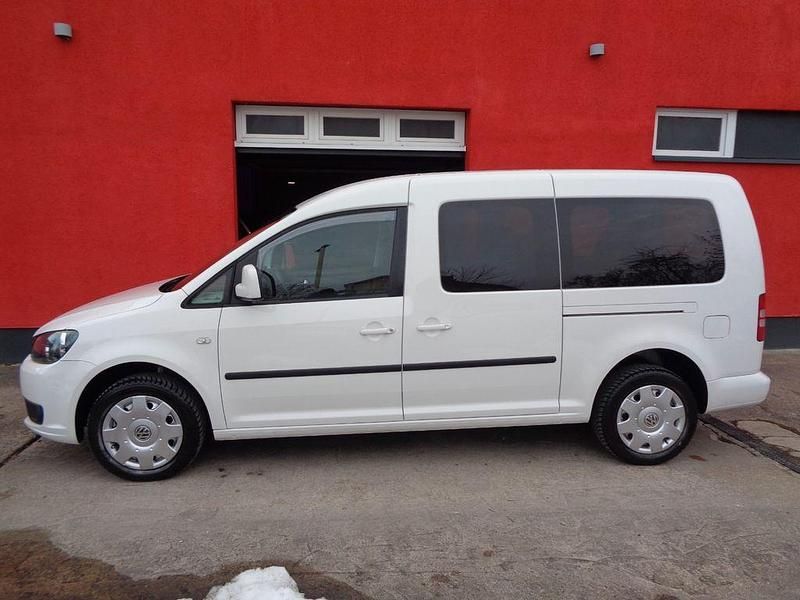 Gebraucht VW Caddy Maxi Trendline 102 PS (75 kW) 2013 Weiß Van / Kleinbus