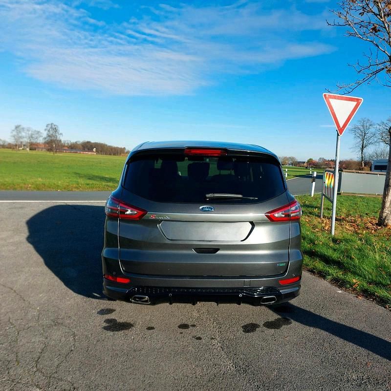 Gebraucht Ford S-MAX ST-Line 241 PS (177 kW) 2015 Grau Van / Kleinbus