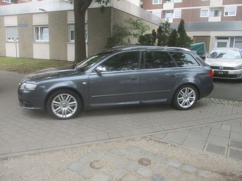 Grau Gebraucht 2005 Audi S4 Sport Kombi | 6.999 € (Fairer Preis) - Bild 1/4