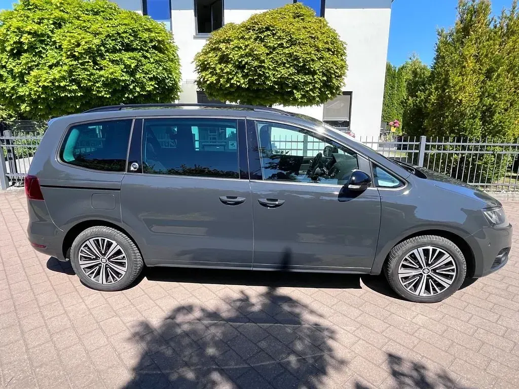 Gebraucht Seat Alhambra 20th Anniversary 150 PS (110 kW) 2017 Grau Van / Kleinbus