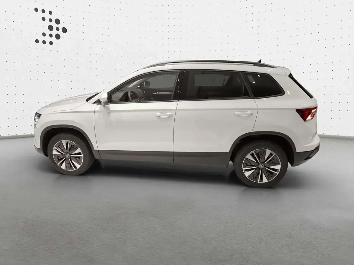Gebraucht Skoda Karoq 150 PS (110 kW) 2025 Raceblau metallic SUV