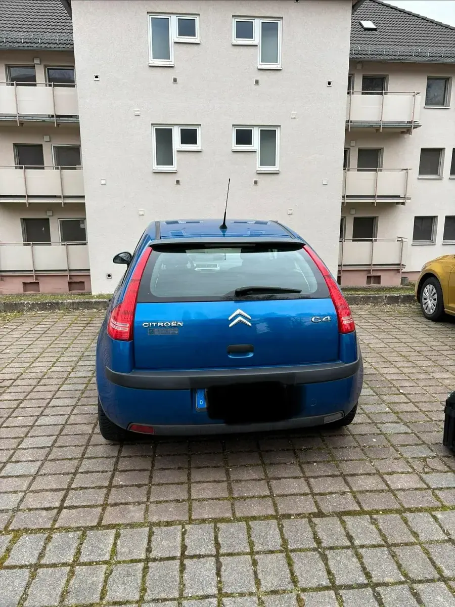 Gebraucht Citroën C4 88 PS (64 kW) 2009 Blau Kleinwagen