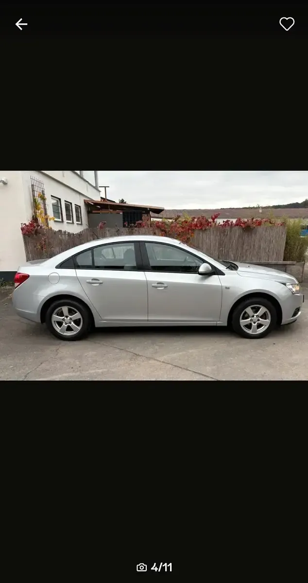 Gebraucht Chevrolet Cruze LS 141 PS (103 kW) 2010 Silber Limousine