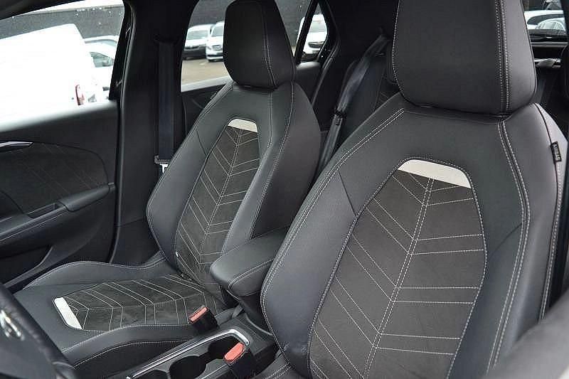 Gebraucht Opel Corsa-e Ultimate 99 kW (135 PS) 2021 Schwarz Kleinwagen