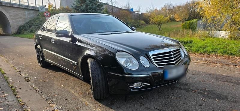 Gebraucht Mercedes E350 272 PS (200 kW) 2007 Limousine