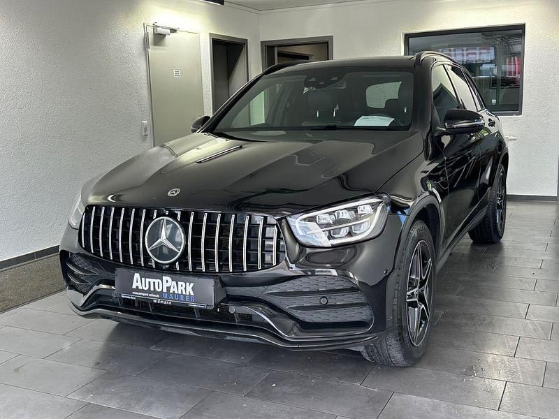 Schwarz Gebraucht 2022 Mercedes GLC400d AMG line SUV | 33.998 € (Fairer Preis) - Bild 1/4