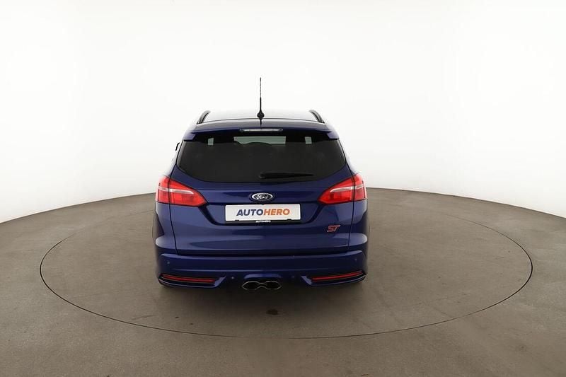 Gebraucht Ford Focus ST 250 PS (183 kW) 2017 Blau Kombi