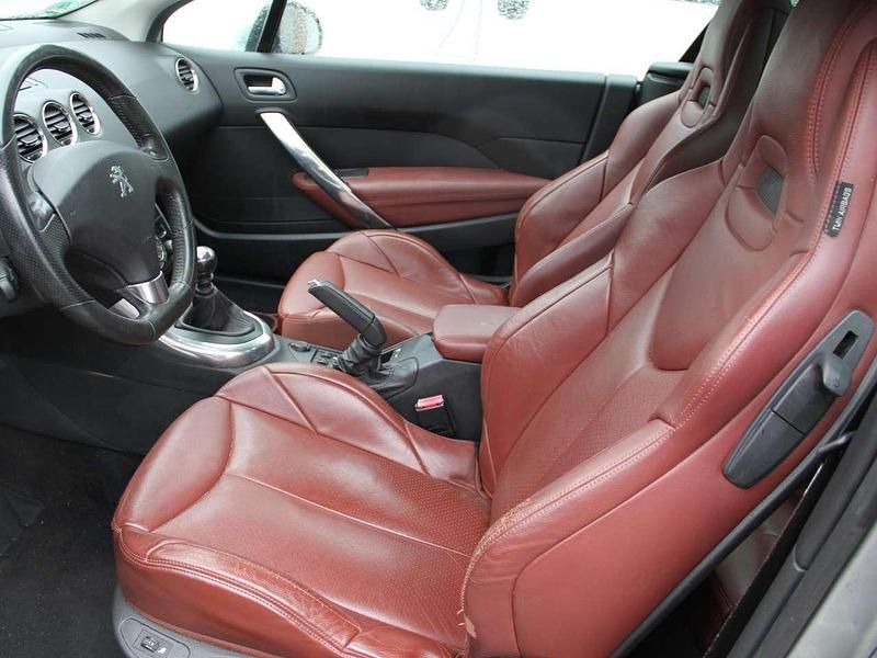 Gebraucht Peugeot 308 CC Active+ 156 PS (114 kW) 2013 Silber Cabrio