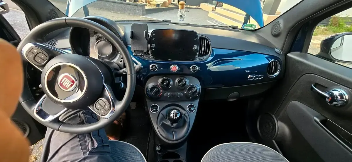 Gebraucht Fiat 500 Lounge 69 PS (50 kW) 2020 Blau Kleinwagen