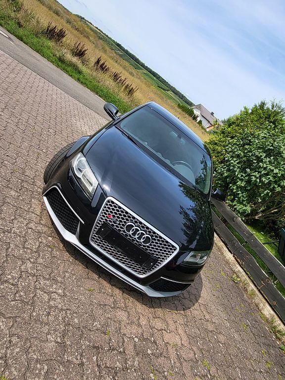 Schwarz Gebraucht 2011 Audi RS3 Sport Kleinwagen | 19.999 € (Fairer Preis) - Bild 1/4