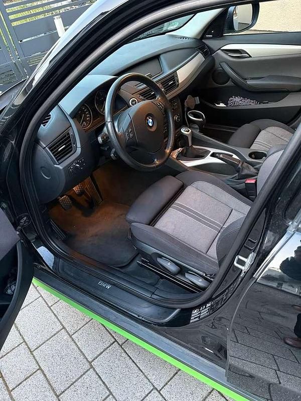 Gebraucht BMW X1 Performance 143 PS (105 kW) 2010 Schwarz SUV