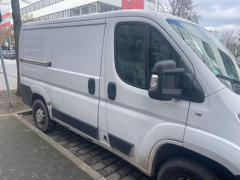 Gebraucht Fiat Ducato 116 PS (85 kW) 2019 Weiß Van