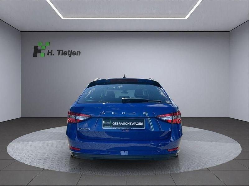 Gebraucht Skoda Superb Ambition 150 PS (110 kW) 2023 Blau Limousine