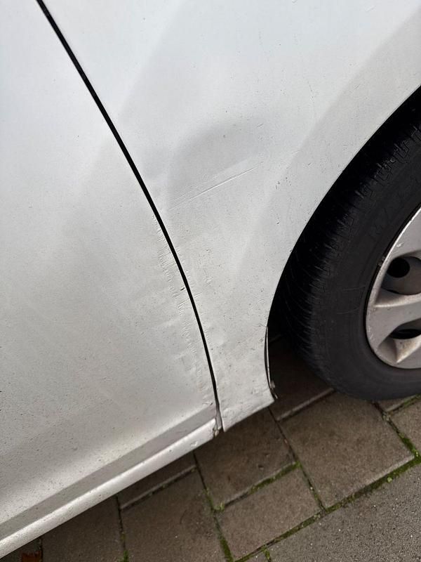 Gebraucht Dacia Sandero Acces 73 PS (53 kW) 2017 Weiß Limousine