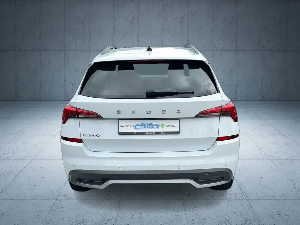 Gebraucht Skoda Kamiq Ambition 110 PS (80 kW) 2023 Weiß SUV