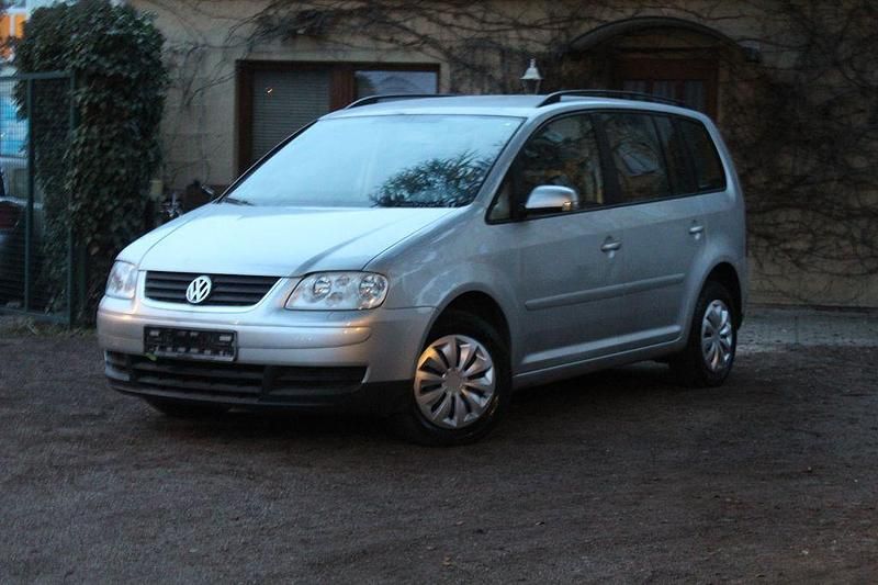 Reflexsilber metallic Gebraucht 2006 VW Touran Goal Van / Kleinbus | 3.599 € (Etwas zu teuer) - Bild 1/4