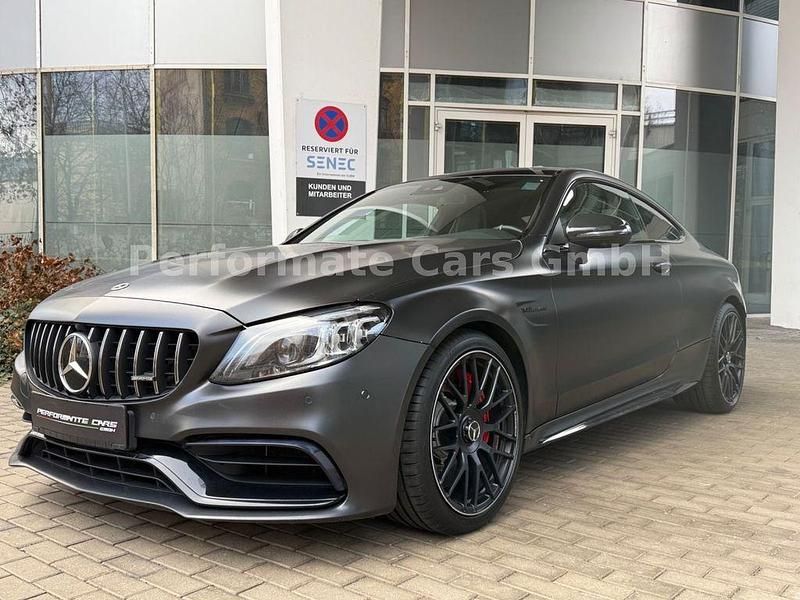 Grau Gebraucht 2022 Mercedes C63S AMG AMG | 55.800 € (Guter Preis) - Bild 1/4