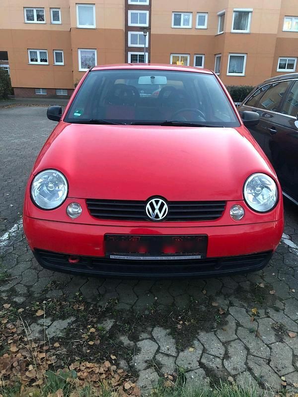 Rot Gebraucht 2000 VW Lupo Kleinwagen | 550 € (Guter Preis) - Bild 1/4